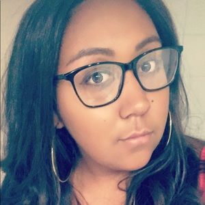 Meet your Posher, Jasmine